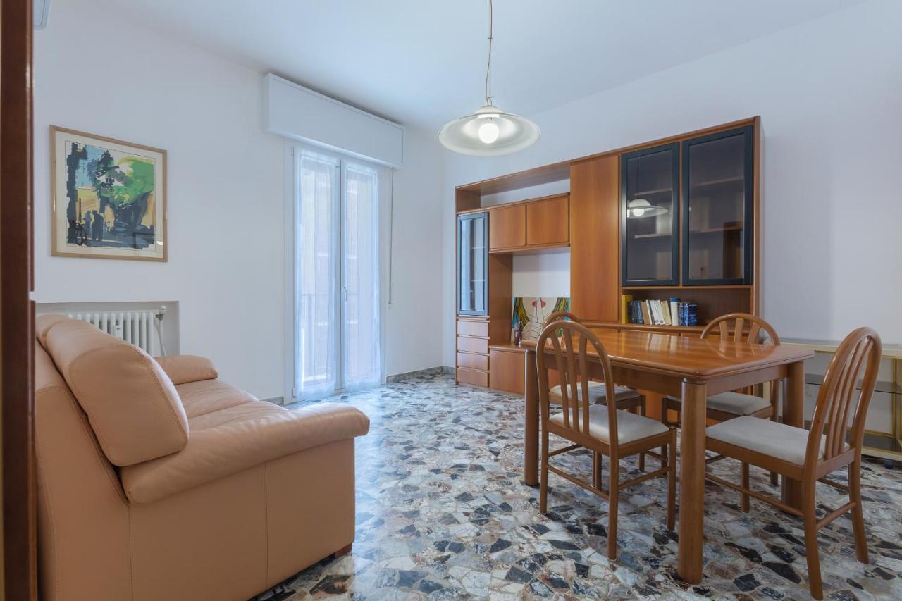 A 500 Mt Dalla Certosa Apartment Болонья Экстерьер фото